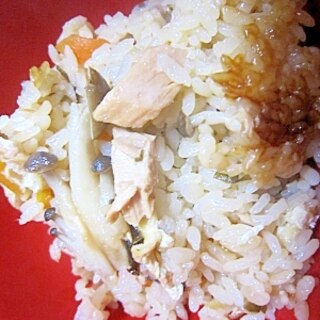 価格安定食材で　節約　塩昆布炊き込みご飯